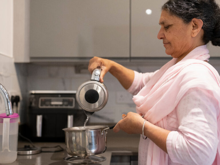 does boiling tap water remove chemicals